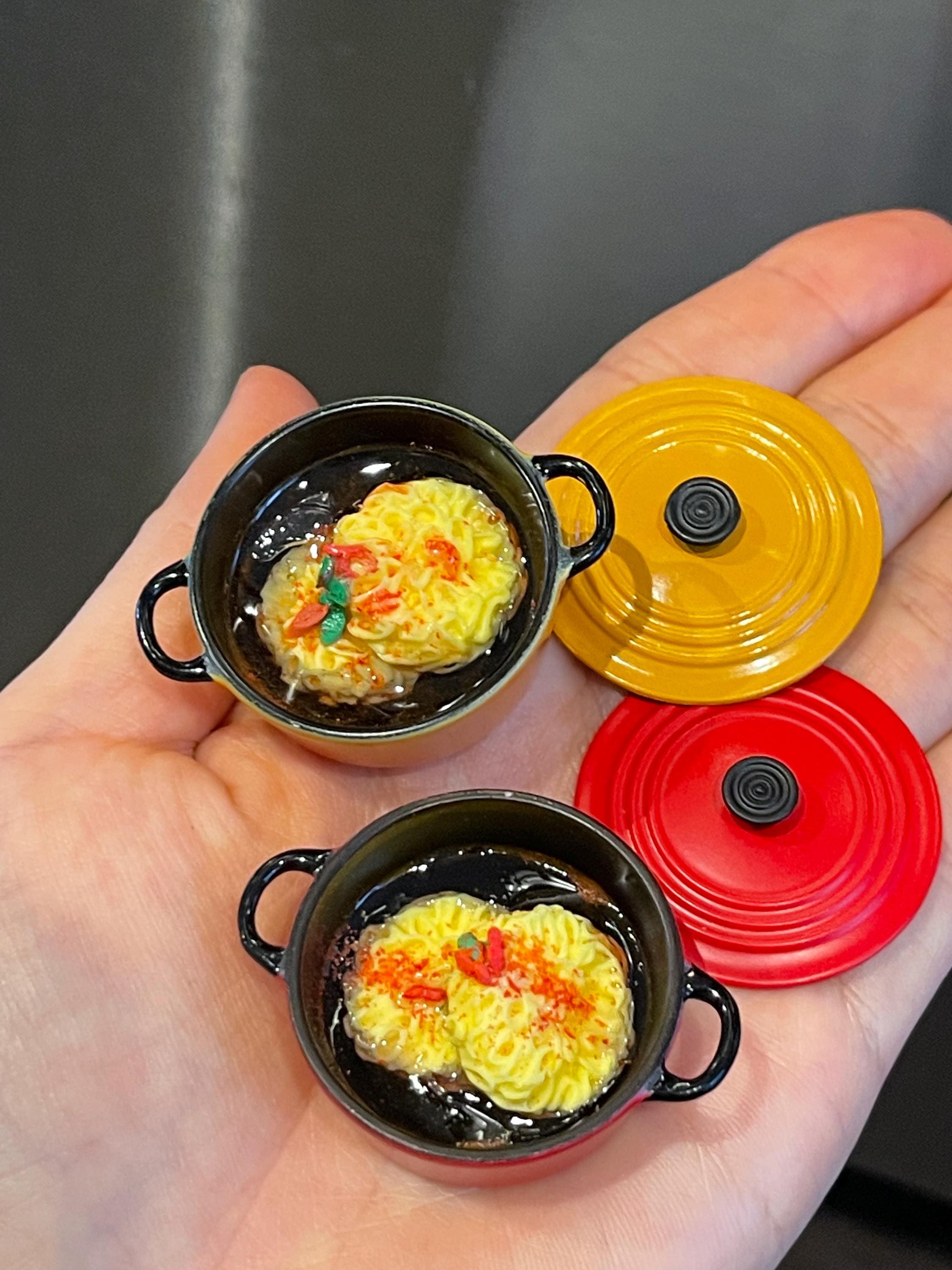 Korean Pot Ramen miniature art Magnet: K-Food Fridge Magnets Red pot or Yellow pot