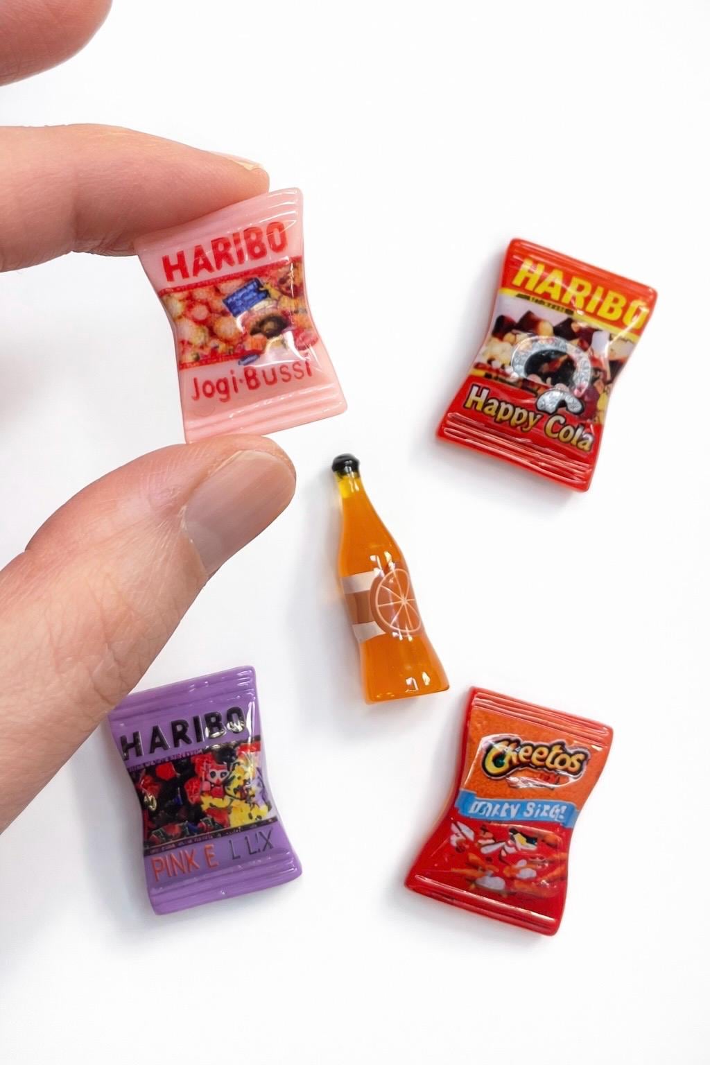 Cute tiny 3D Food Miniature Fridge White Board Magnet Set of 5 pieces (Haribo gummy package and Drink bottles) 스낵 냉장고 미니 자석