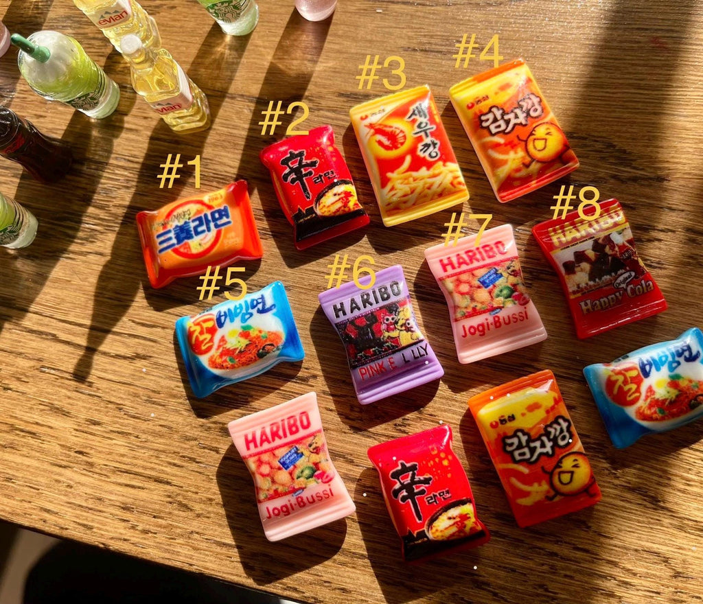 Miniature Korean Snack Magnet: Ramen, Candy Fridge Decor 미니어처 냉장고 자석