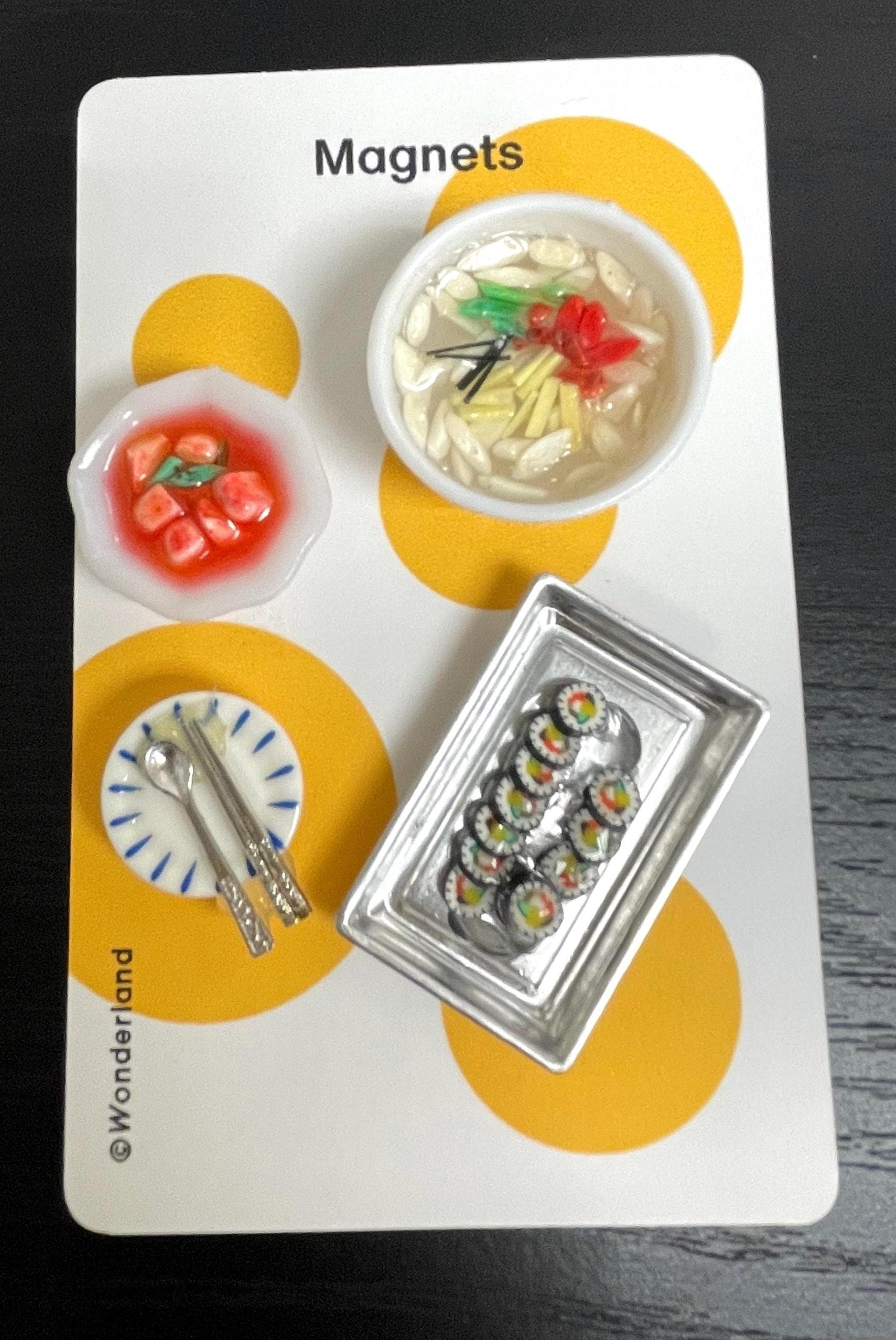 Korean food dduck-kook, Kimbob, kkacduki small tiny Miniature Fridge Magnets Set of 4 귀여운 한국음식 냉장고 자석