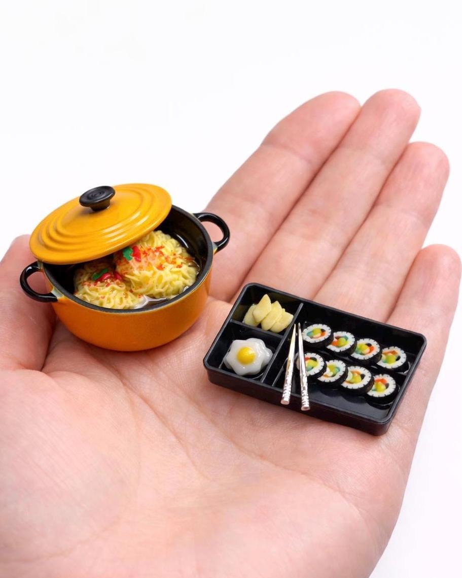 Miniature K-Food Magnet Set: Ramen, Kimbap, Chopsticks Fridge Decor